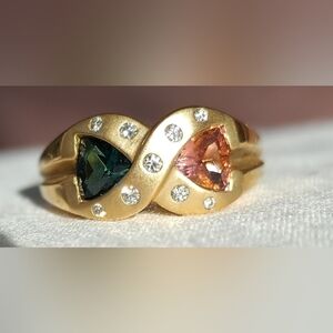 Gorgous 14kt Solid Yellow Gold Diamond Pink And Green Tourmaline Ring